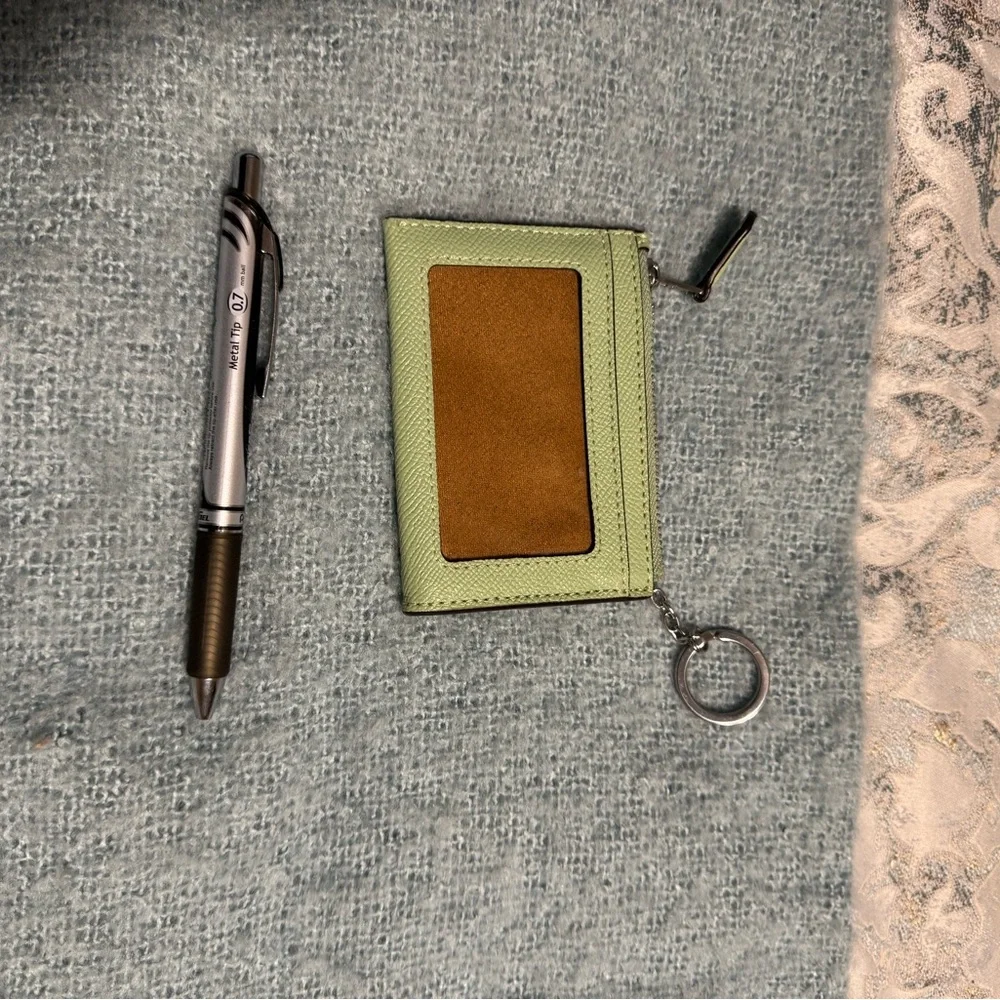 Coach ID keychain - Picture 2 of 2